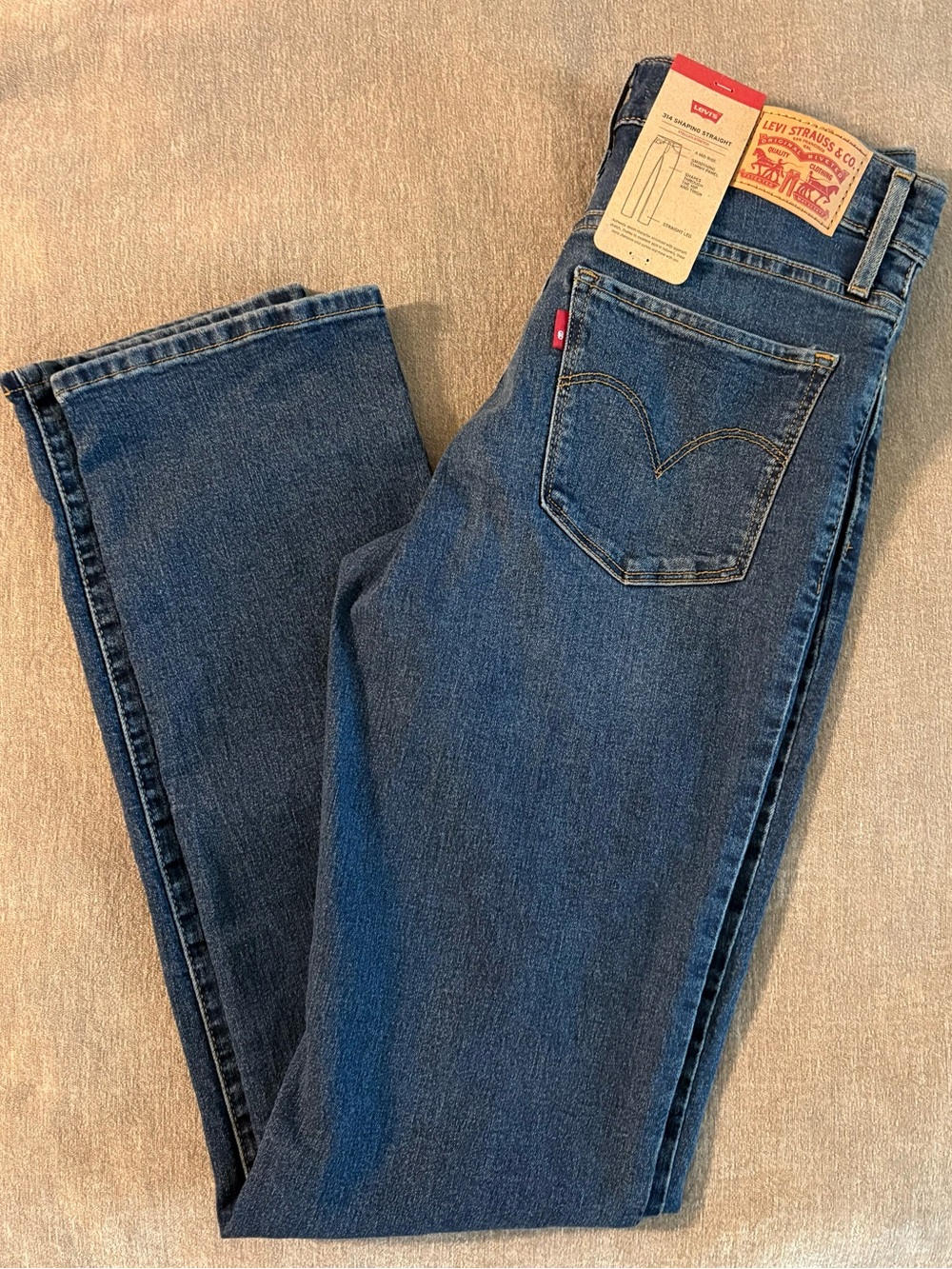 Levi's 314 Women’s Dark Blue Straight-Leg Mid Rise Jean